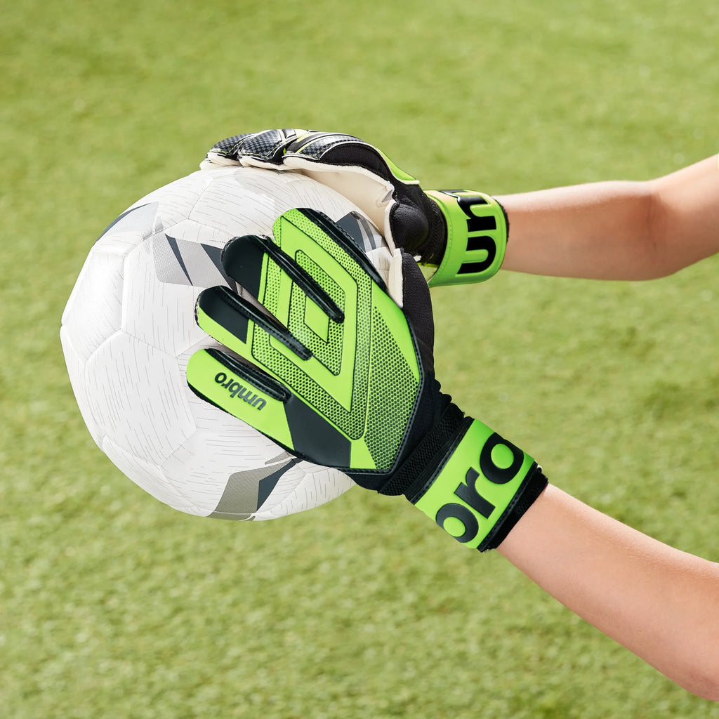 Junior Soccer Goalie Gloves, Green, 1 Pair, for Soccer Training, Medium Size, for Junior